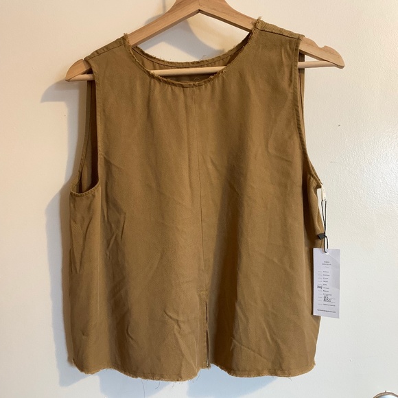 Hackwith Design House 100% Tencel Top size XS - Picture 3 of 5